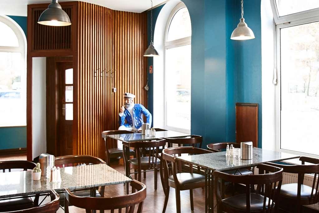 Hotel Liegeplatz 13 Kiel By Premiere Classe Wnętrze zdjęcie