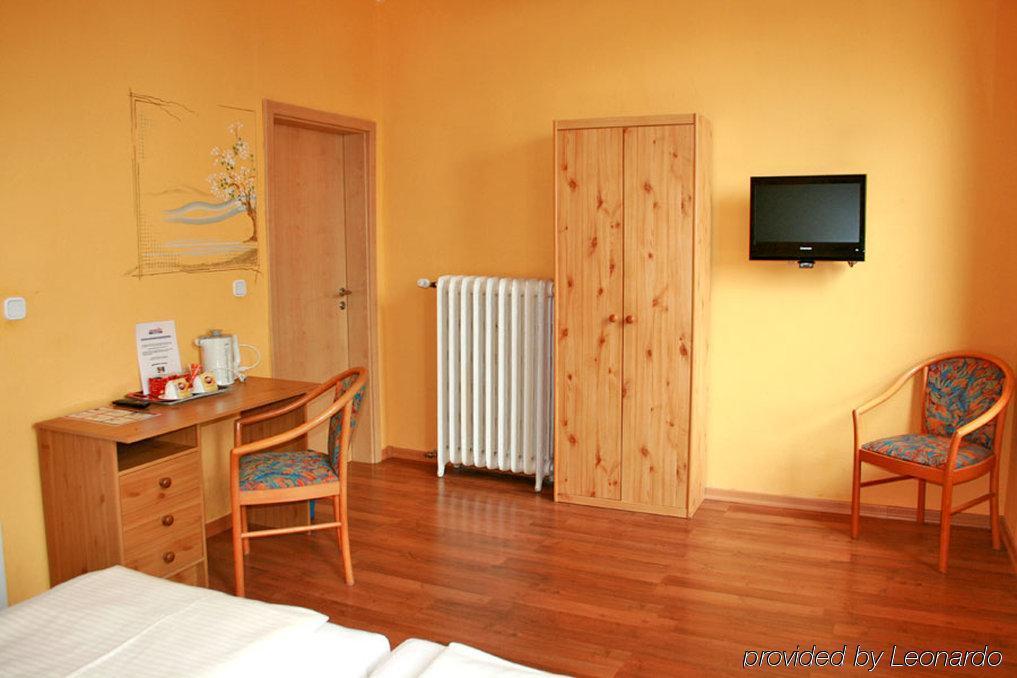 Hotel Liegeplatz 13 Kiel By Premiere Classe Zewnętrze zdjęcie
