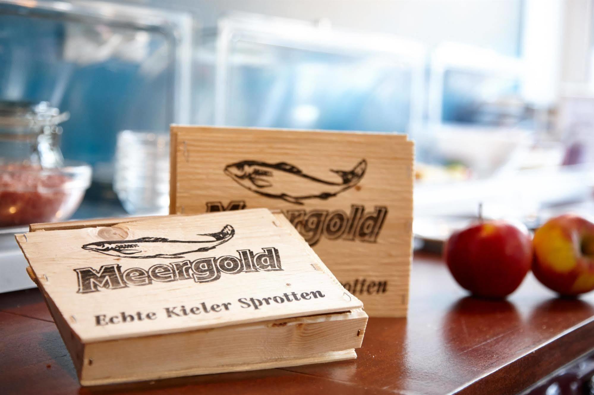 Hotel Liegeplatz 13 Kiel By Premiere Classe Zewnętrze zdjęcie