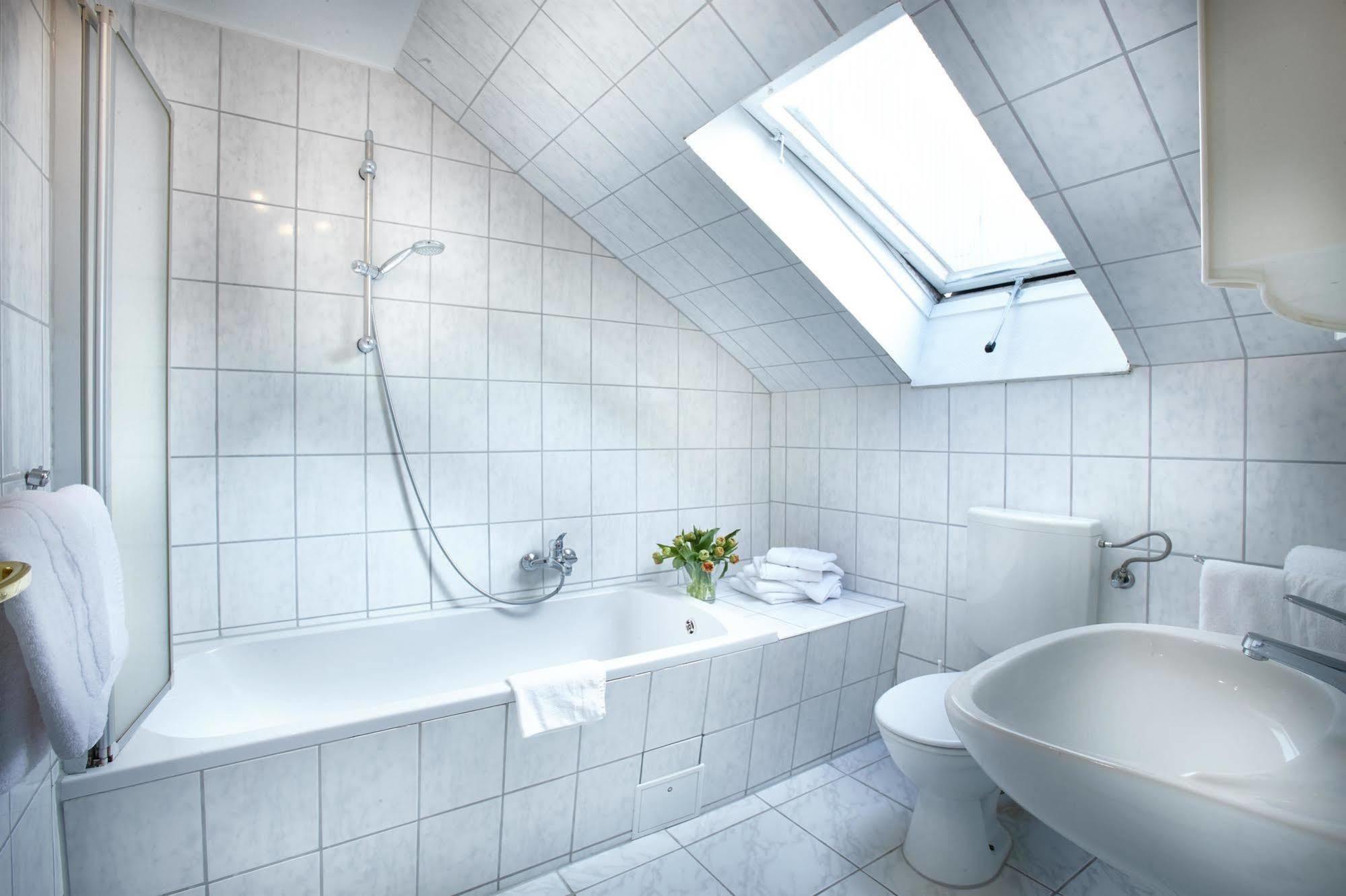 Hotel Liegeplatz 13 Kiel By Premiere Classe Zewnętrze zdjęcie