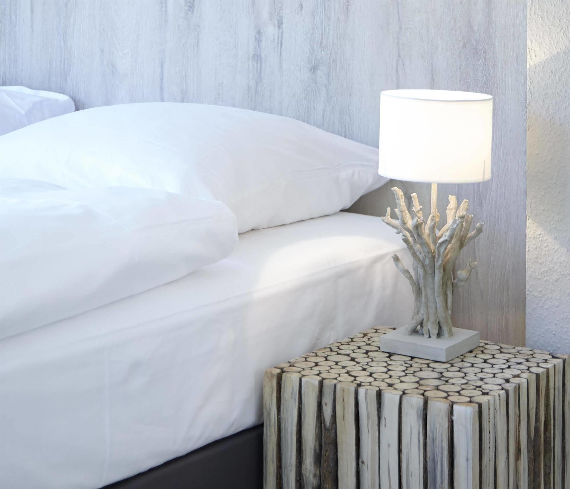 Hotel Liegeplatz 13 Kiel By Premiere Classe Zewnętrze zdjęcie